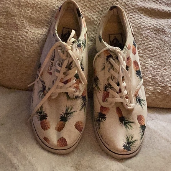 🍍Vans One of a Kind  Pineapple Sneakers US Women Size 10 Unisex Must Have 🍍 - Picture 4 of 10